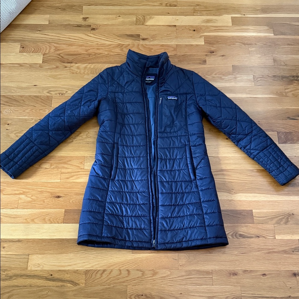 Patagonia Women's Quilted Blue Jacket
